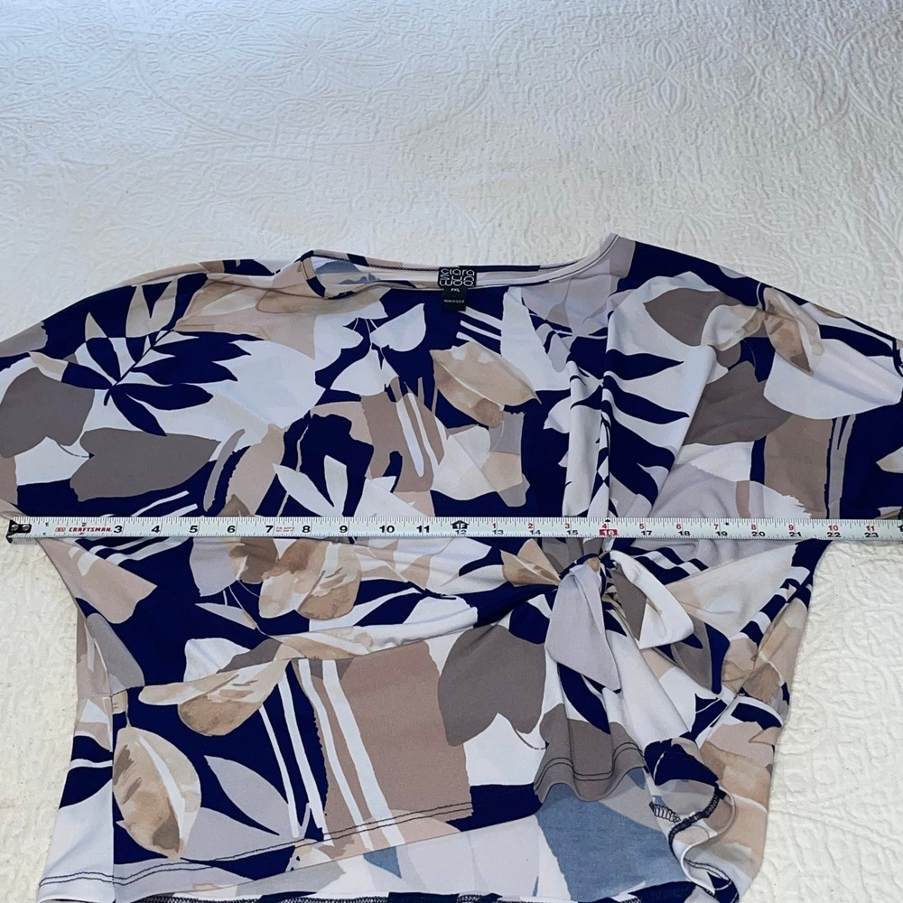 Clara Sun Woo PXL Navy Blue Floral Print Tie Front Dolman Sleeve Top - Picture 7 of 7
